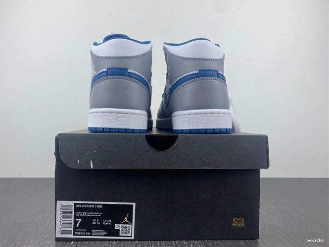 Cheap Cement Jordan DO8423- Mid Comfortable 3690 True Blue 1 1013
